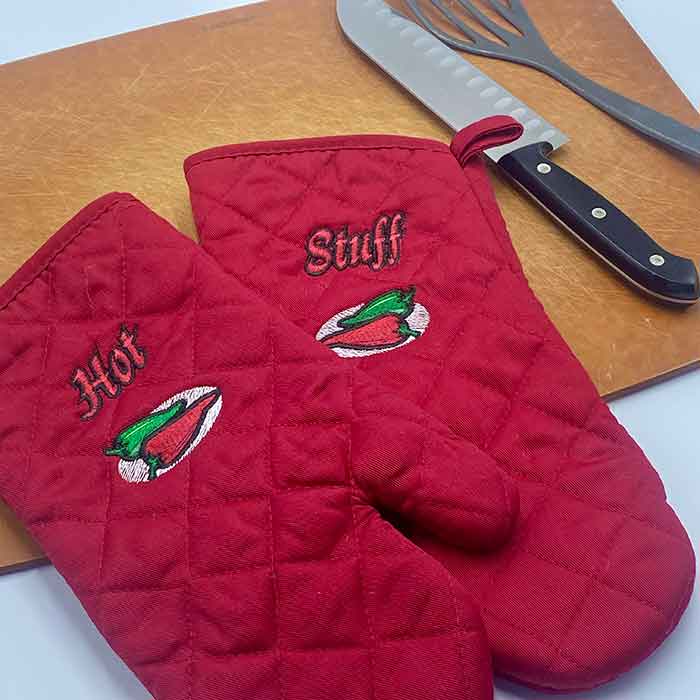 ASPAP12_hotstuff_ovengloves | Embroidery Legacy Hot stuff embroidery design oven mitts