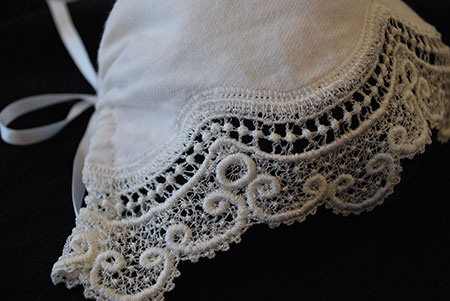 AINL29B_lacebonnet | Embroidery Legacy lace trim bonnet