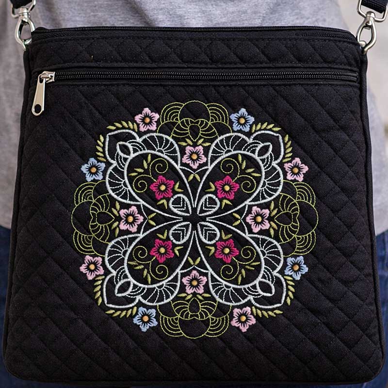 AIWQ101_BlackBag | Embroidery Legacy quilt design zippy pouch