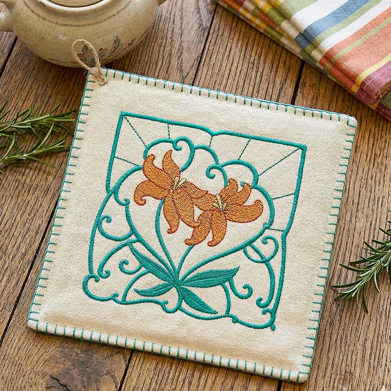 AILB005_HotPad | Embroidery Legacy lily flower hot pad