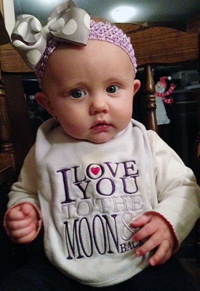 lovetothemoonbibsm | Embroidery Legacy love you to the moon bib baby