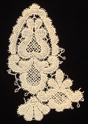 Embroidery Design: Vintage Lace Edition 5 Vol.1 AINL32A <br>4.86"w X 3.18"h
