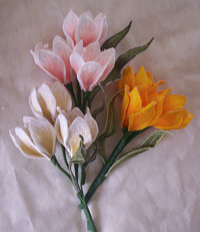 Embroidery Design: Crocus 3D Flower<BR>6.81" x 4.53"
