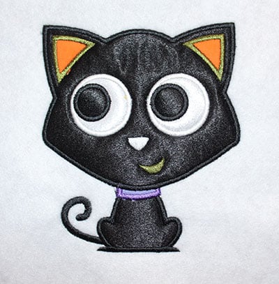 Embroidery Design: Halloween Cat Applique<br> 4.39w X 5.03h