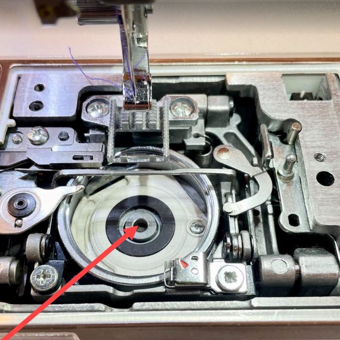 bobbin oil home machine