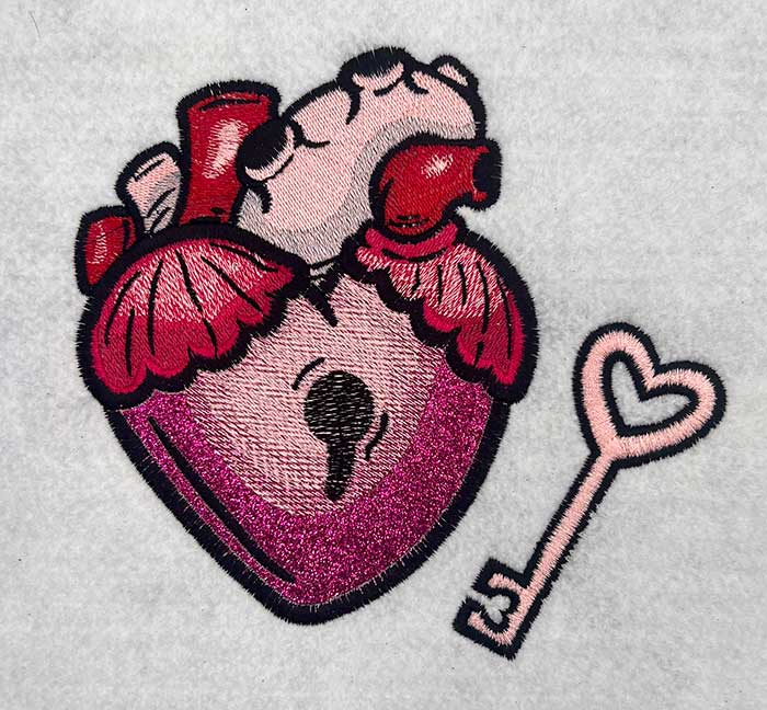 SCH_HeartLockApplique | Embroidery Legacy heart lock applique embroidery design