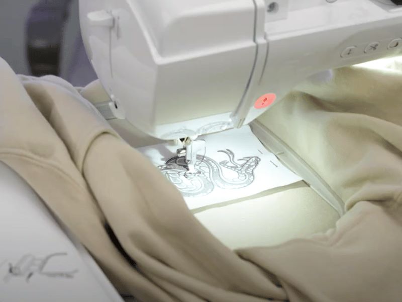 Embroidering Hoodie Step6