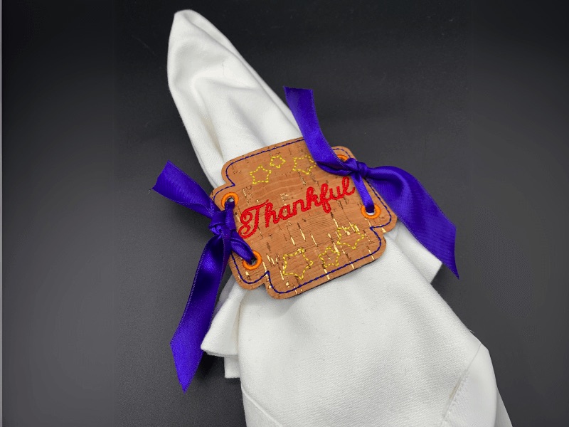 embroidered napkin holder project