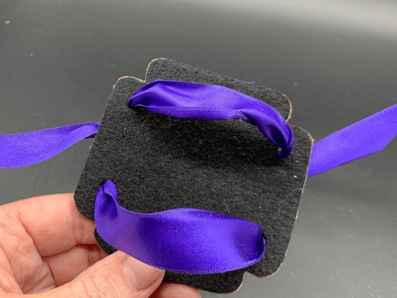DD Thanksgiving Napkin Holder Ribbon