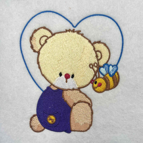 Best Friends Bear and Bee 1 embroidery design