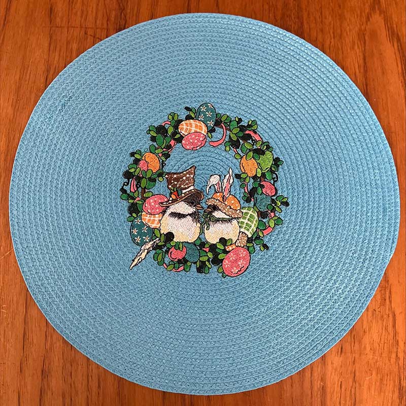 chickadeeeasterwreathmat | Embroidery Legacy Chickadee writer mat