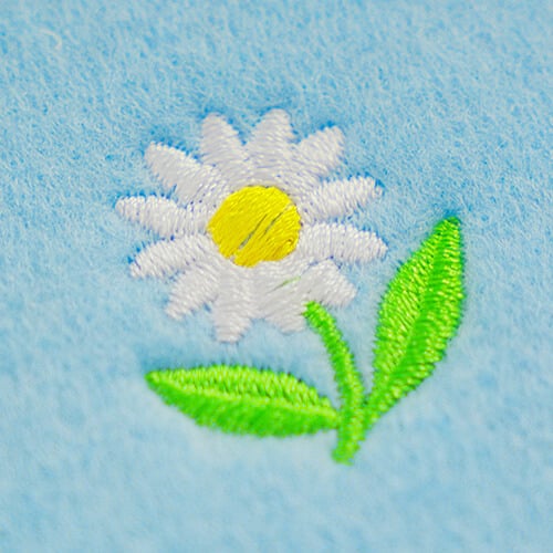 floral embroidery design, simple daisy minimal details