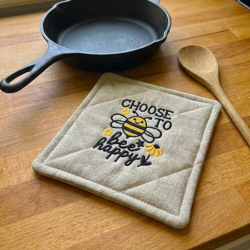 Choose to bee hot pad