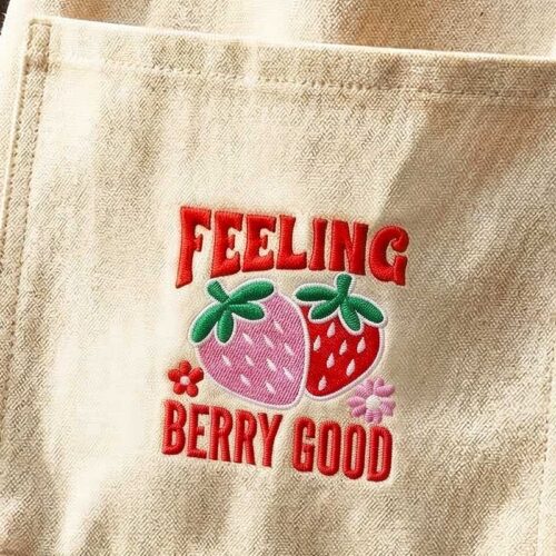Feeling berry good apron