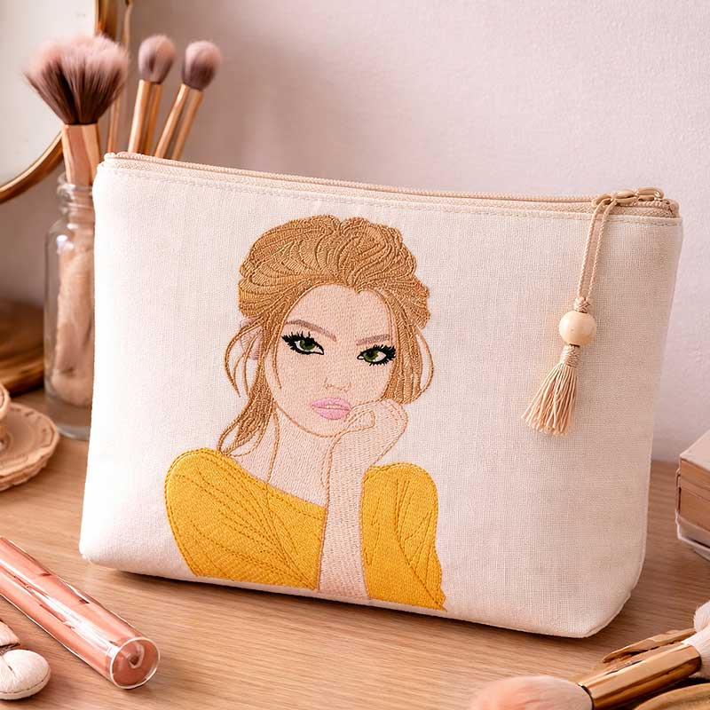 TanyaM_GirlCosmeticBag | Embroidery Legacy