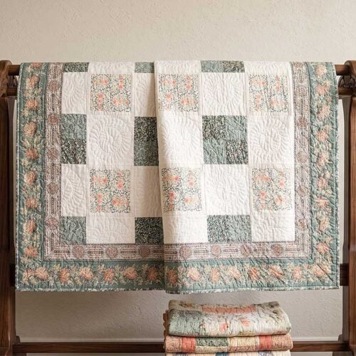 AndreaQuiltmockup | Embroidery Legacy Andrea by Janet Sansom quilt